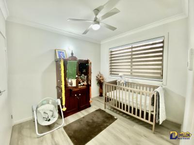 Modern Living - Immaculate Home in Minto
