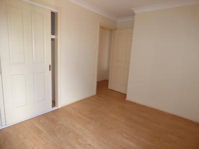 Immaculate Family Home - Close to Station