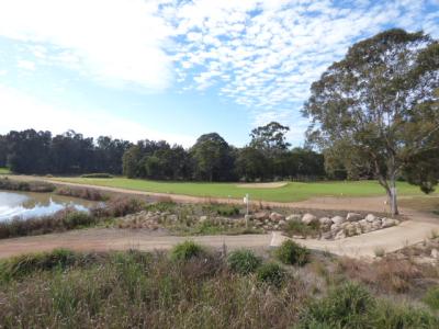 Modern Family home in MOOREBANK