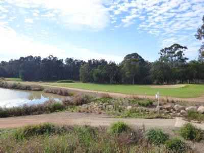 Modern Family home in MOOREBANK