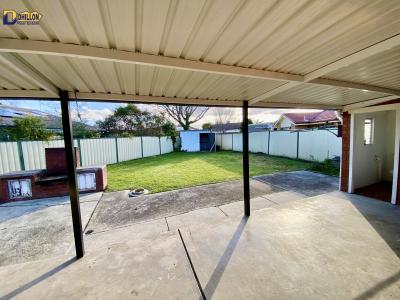 Family Home in Selective School Zone Area